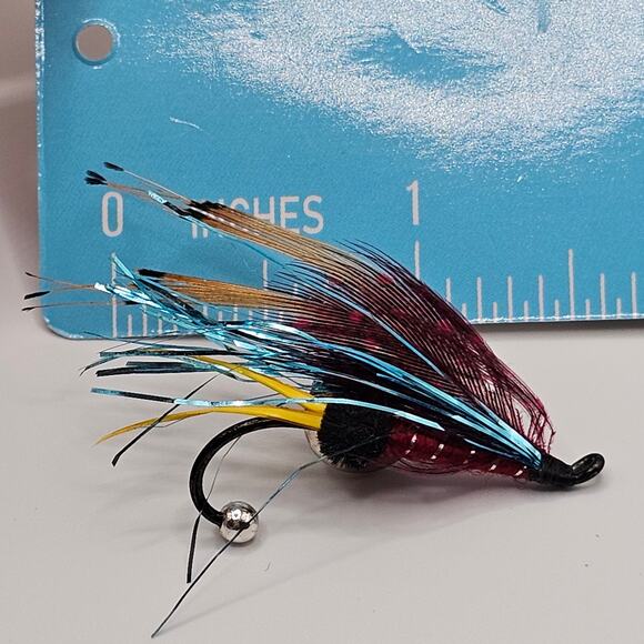 Fly Fishing Lure Lapel Hat Pin Trout Salmon Feather Jig Hook Tie Tack - Picture 6 of 6